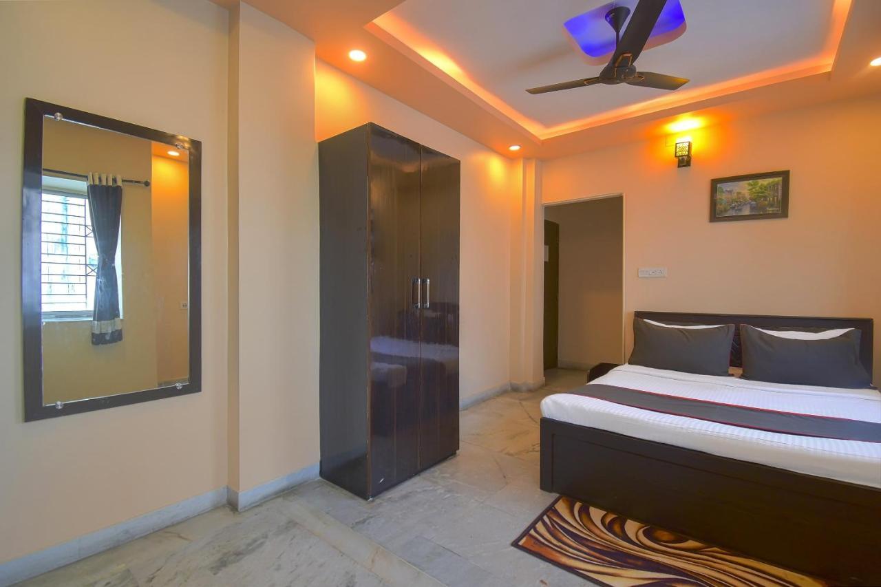 כלכותה Super Collection O Bricks Inn Hazra Road Near Birla Mandir מראה חיצוני תמונה